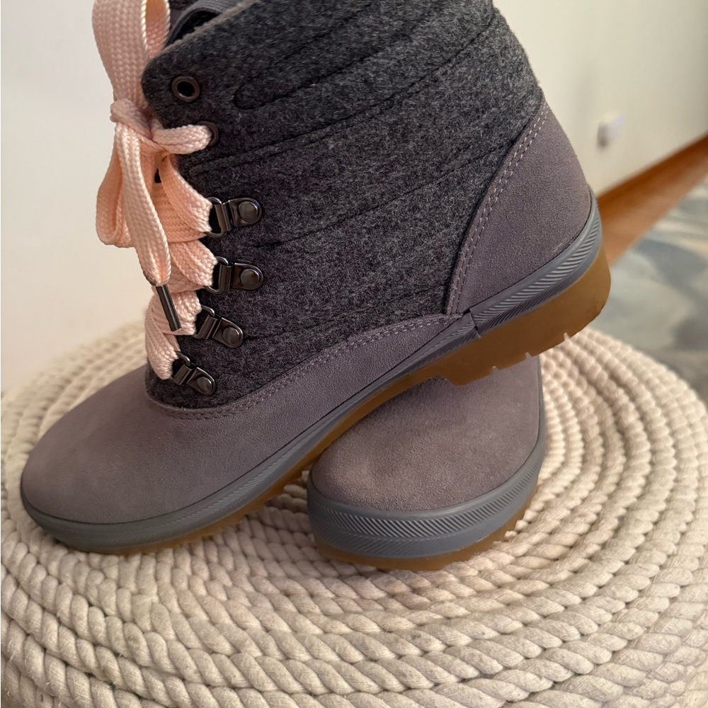 Keds Women's Gray Winter Boots